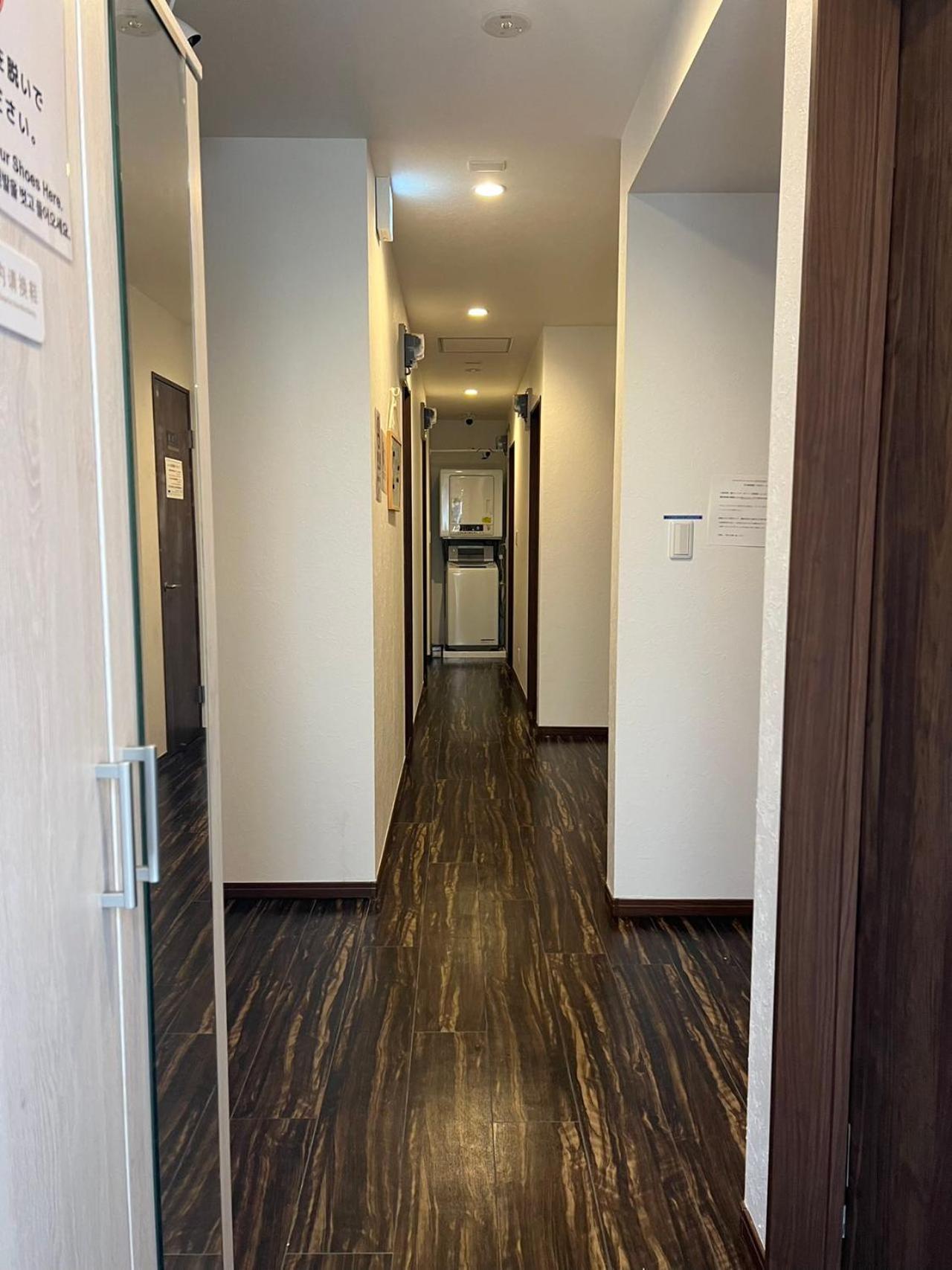 Hostal One