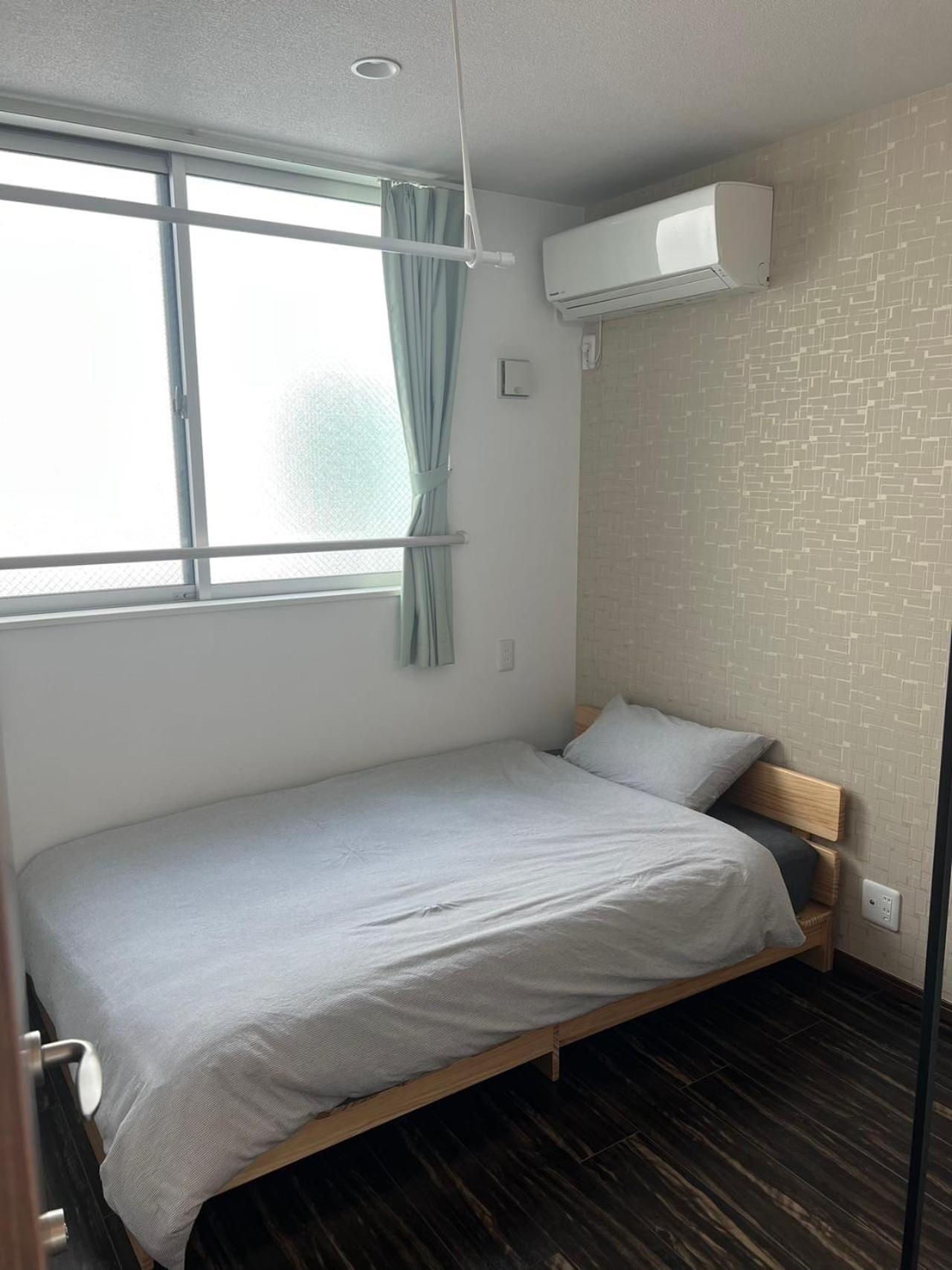 One Hostal